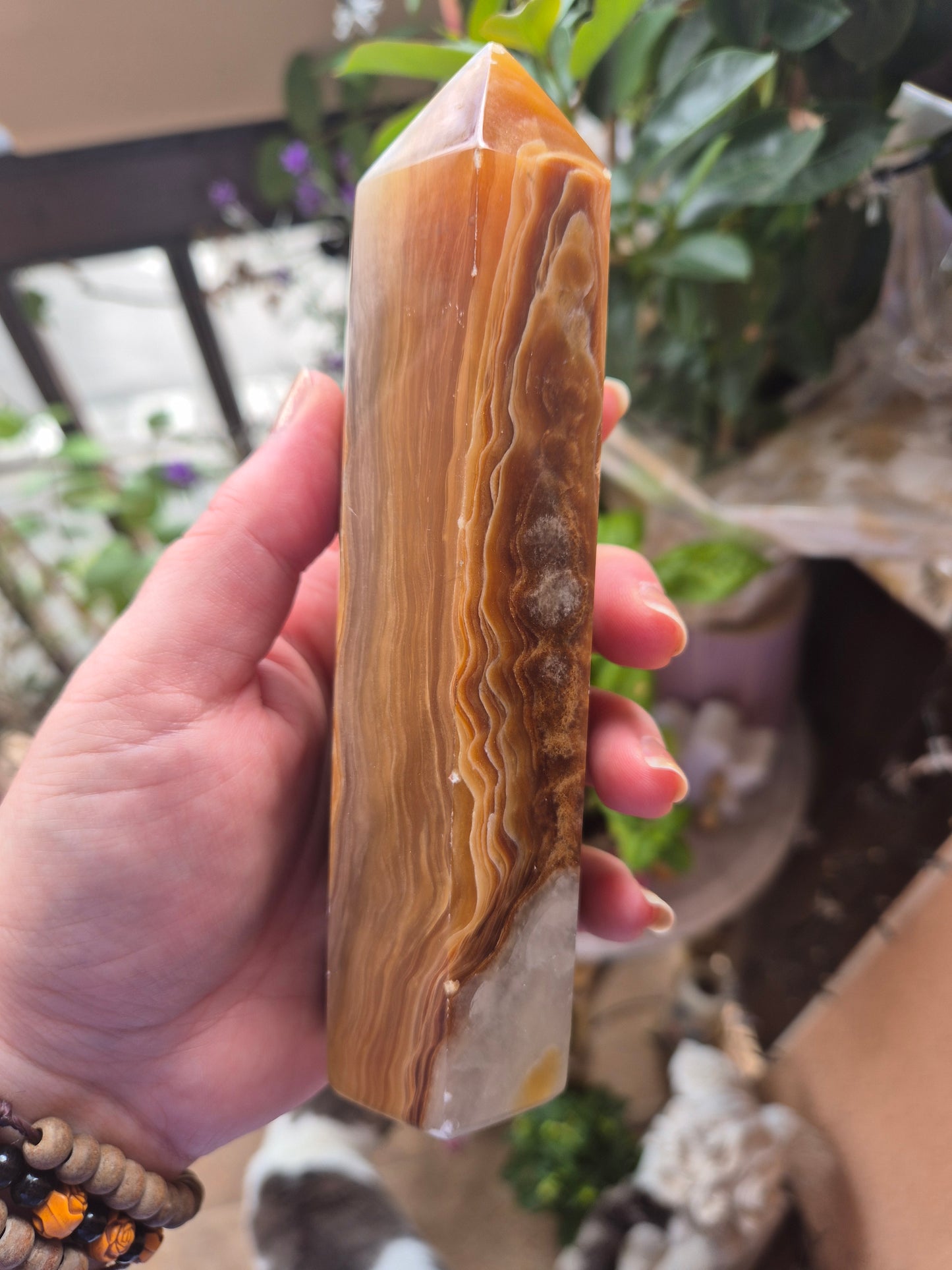 Tour Aragonite brune - Ancrage & stabilité 💎