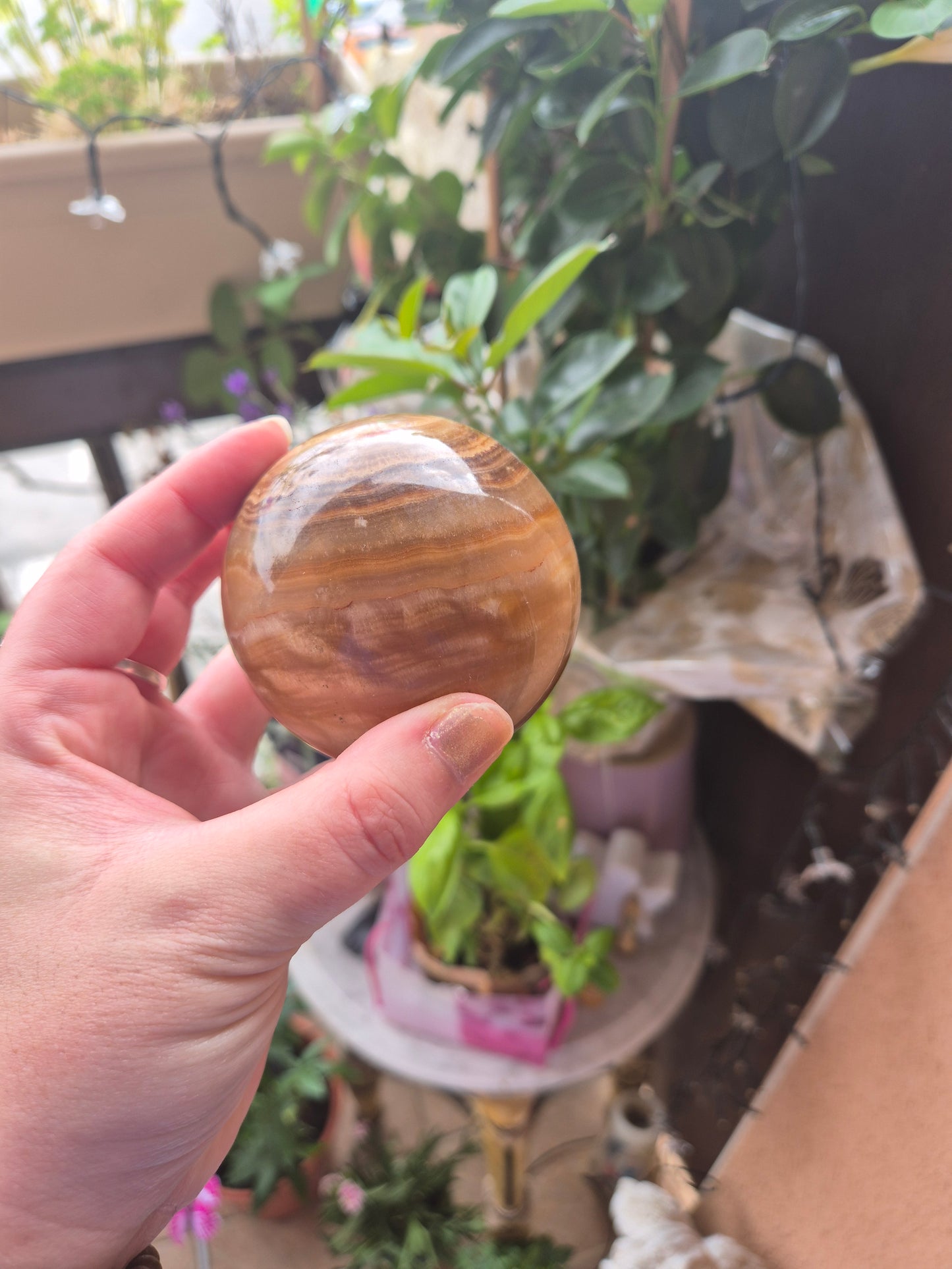 Sphère Aragonite brune - Ancrage & stabilité 💎